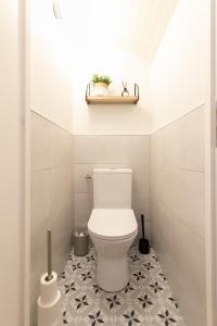 Appartements AU PETIT SOMMET 2 - Appartement centre ville 35M2 : photos des chambres