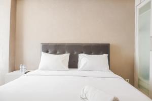 Warm and Cozy Studio at Cinere Bellevue Suites Apartment By Travelio