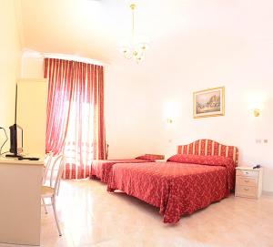 Triple Room room in Hotel Euro Quiris