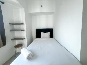 Modern and Tidy 2BR at Tanglin Supermall Mansion Apartment By Travelio