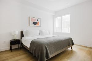 Blueground West Hollywood wd nr TCL LAX-1305