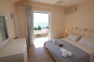 Corfu Glyfada Menigos Beach Apartments Corfu Greece