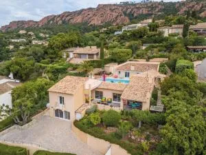 Villa Mas d'Esterel - vue mer - 阿盖