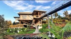 Bridge villa - تريمباك