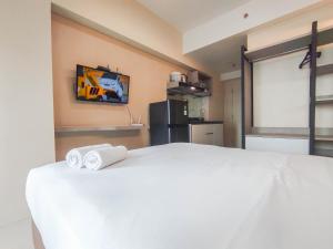 Simple and Restful Studio at Tanglin Supermall Mansion Apartment By Travelio