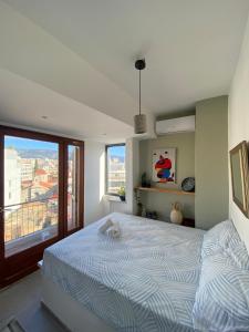 Mosaics Penthouse studio 360View