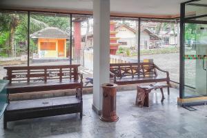 RedDoorz at Hotel Kumala Pelabuhanratu