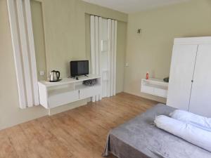Two Brothers Guesthouse