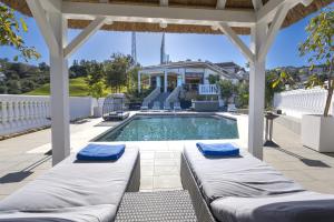 Villa Uno – Stunning 4 bedroom villa with pool - Villas, Málaga