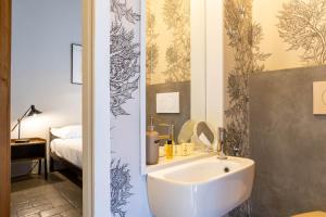 Santo Spirito Rooftop Retreat