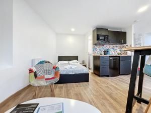 Ensemble 3 studios pour 6 personnes