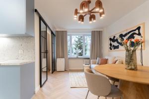 Warsaw Concierge Waszyngton II