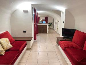 17th Century Vaulted Suite