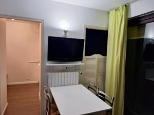 Appartements Charmant studio au calme dans le parc : Appartement 1 Chambre