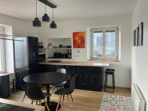 Maisons de vacances Maison pour se ressourcer proche Vulcania - 10 min : photos des chambres