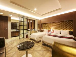 Zenith Tourist Hotel