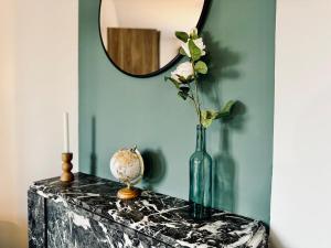 L ESCALE, grand studio près de la gare