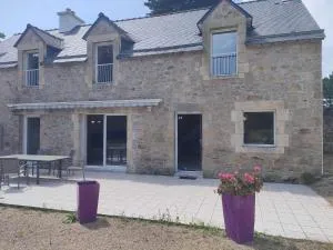 018 6 KERNERS maison pour six personnes à louer avec jardin partagé - Arzon