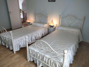 018 6 KERNERS maison pour six personnes à louer avec jardin partagé