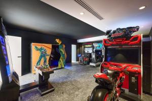 Luxury villa in Grimaud with Gulf View