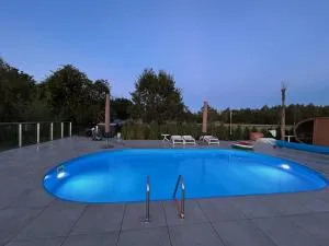 Dwa Jeziora - 戈斯蒂宁