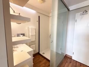 Pier 15 im Pierspeicher