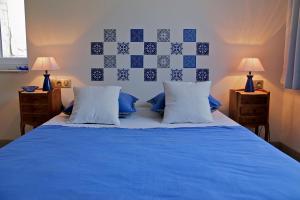 La Citadine, Historic Townhouse, views of Royal Château of Amboise, AC, Parking