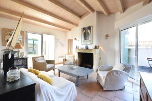 338 LES DUNES - face plage - classé 3 étoiles