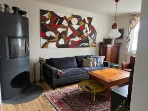 Antike Wohnmöglichkeit kurz und Langfristig 100qm Erdgeschoss - Plessa