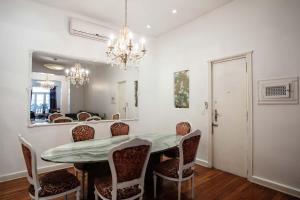 Purple Rain - Elegant 2 Bedroom in Recoleta
