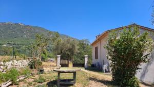 House 300m river 9kms Grasse 30mn Nice Cannes