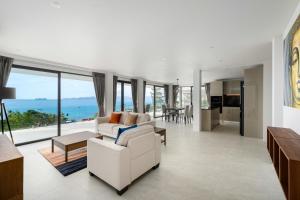 The Penthouses, Bangpor Seaview Luxury Apartment