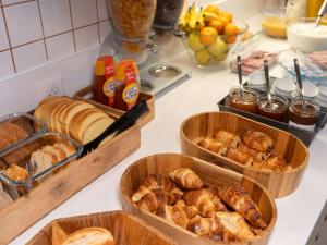 Hotels Hotel Ibis Budget Rennes Cesson : photos des chambres