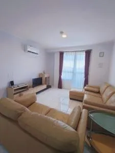 Vintage Nest - 贝克西