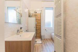 A soli 10 min da SantOrsola - Interno 4 con Design e Comfort