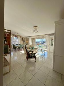 Appartements Casa Cardinal-Grand T3 secteur HopitalCentreVille : photos des chambres