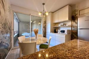 Appartements Casa Cardinal-Grand T3 secteur HopitalCentreVille : photos des chambres