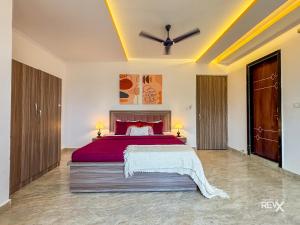 Raghuveer Sadan, Near Ram Mandir -10 Min Walk