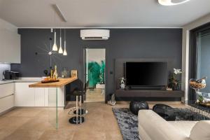 Villa Irma with heated Pool by aneo travel