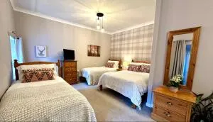 Beechtree Cottage, Ardle Family Room, Kirkmichael - Cray