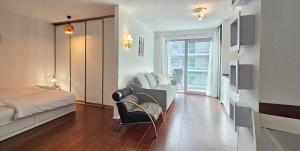 Holiday Home Balticus C22 dla 6 osób z balkonem przy plaży