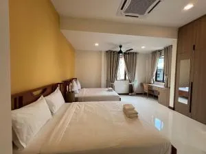 Beach House WaterfrontPoolSaunaHot JacuzziWifi - Kampong Arab