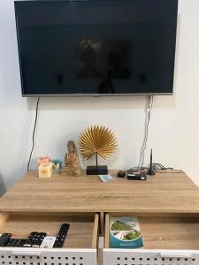 Ohana Buenbyahe Studio Rooms with balcony in Mandaluyong, Edsa Shaw Mrt and Megamall