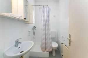 Apartments Tony Near The Beach