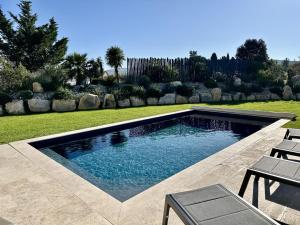 Villas Mas de Baye - classe 5 etoiles meuble de tourisme : photos des chambres