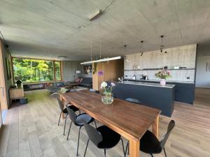 Basel in short distance, Design apartment with views! Ideal for ESC 25!