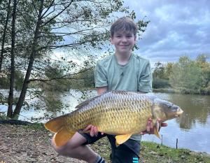 Exclusive Lodge overlooking private lake