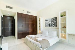 Luxury one bedroom in Dubai Marina