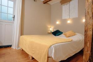 Coeur de village, maison pour 8 avec piscine