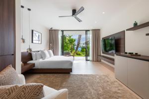 Emotion Beachfront Villas